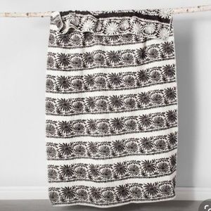 ISO!! Opalhouse Black Mallorca Jacquard Throw